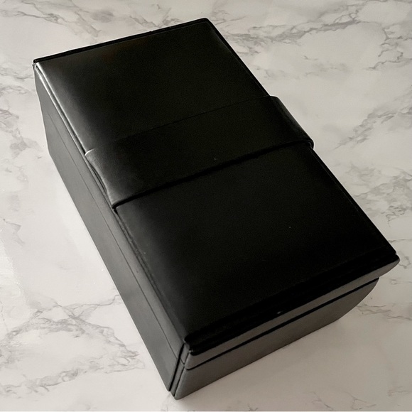 Black Leather Watch or Bracelet Valet - Picture 6 of 9